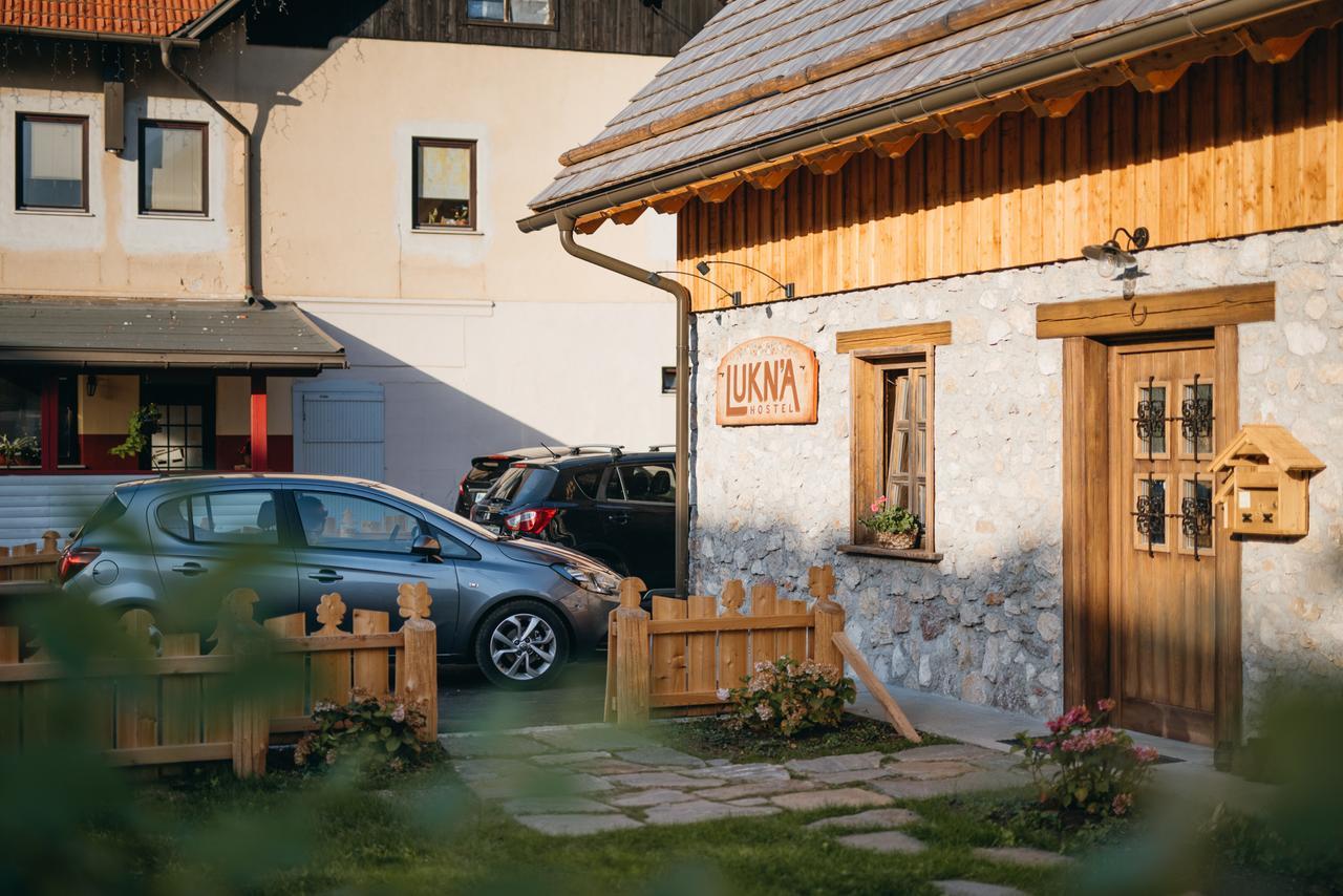 Lukna Mojstrana